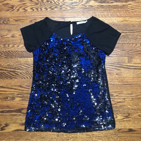 Reversible two tone sequence top with mesh sleeve - Picture 6 of 7